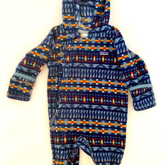 Patagonia Other - Like New Patagonia infant fleece bunting